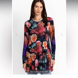 Johnny Was Los Angeles 1X Studio Tiered Tunic Blouse